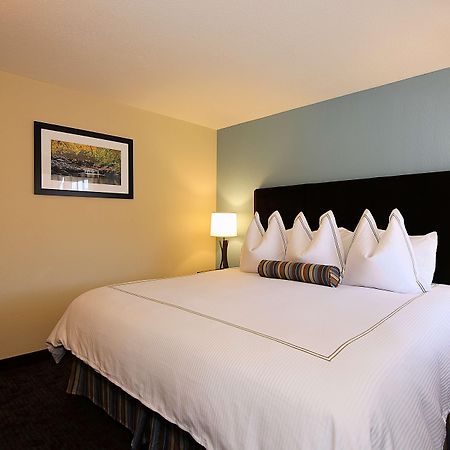 Best Western Windsor Inn Ашленд Екстериор снимка