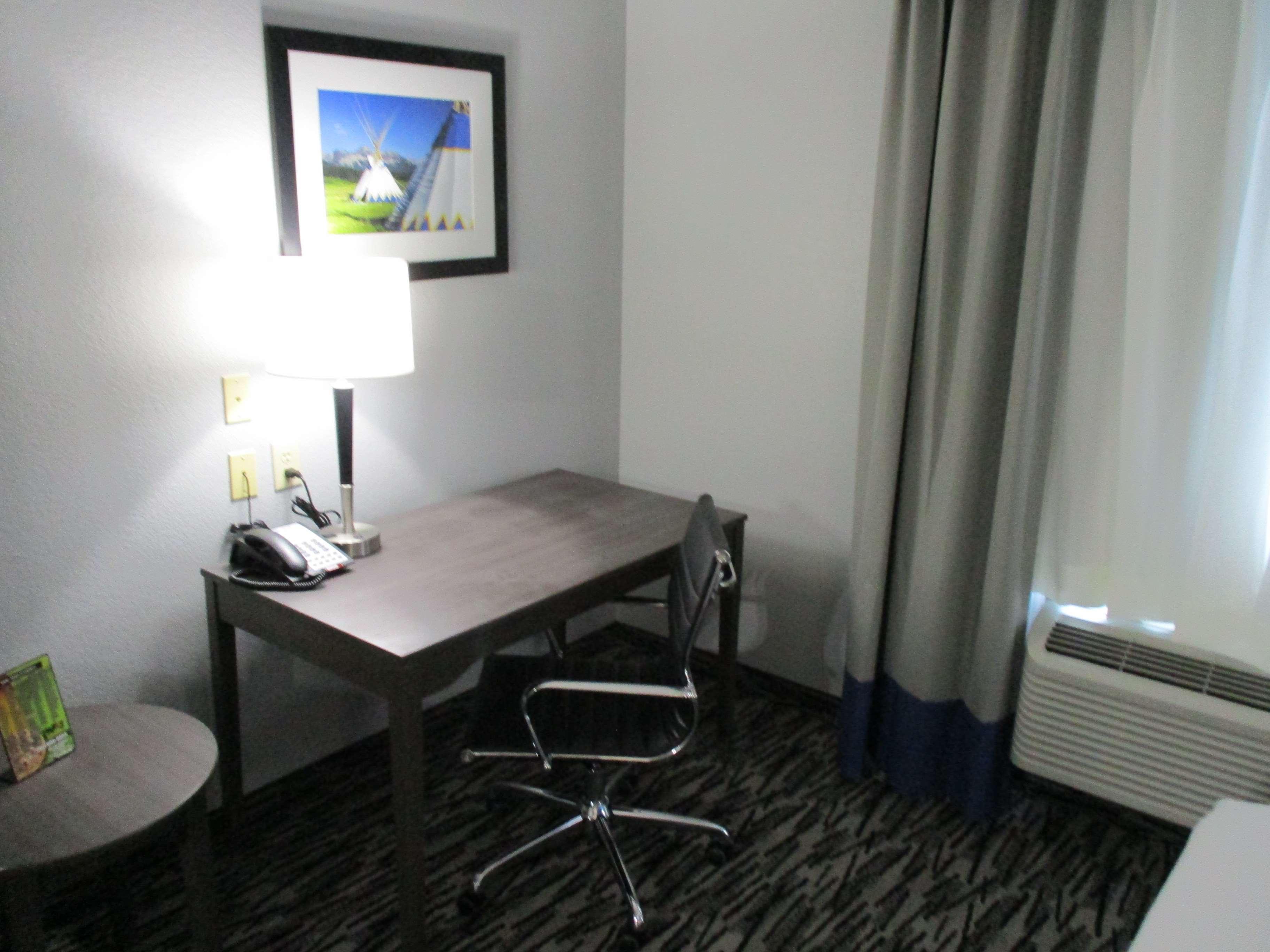Best Western Windsor Inn Ашленд Екстериор снимка