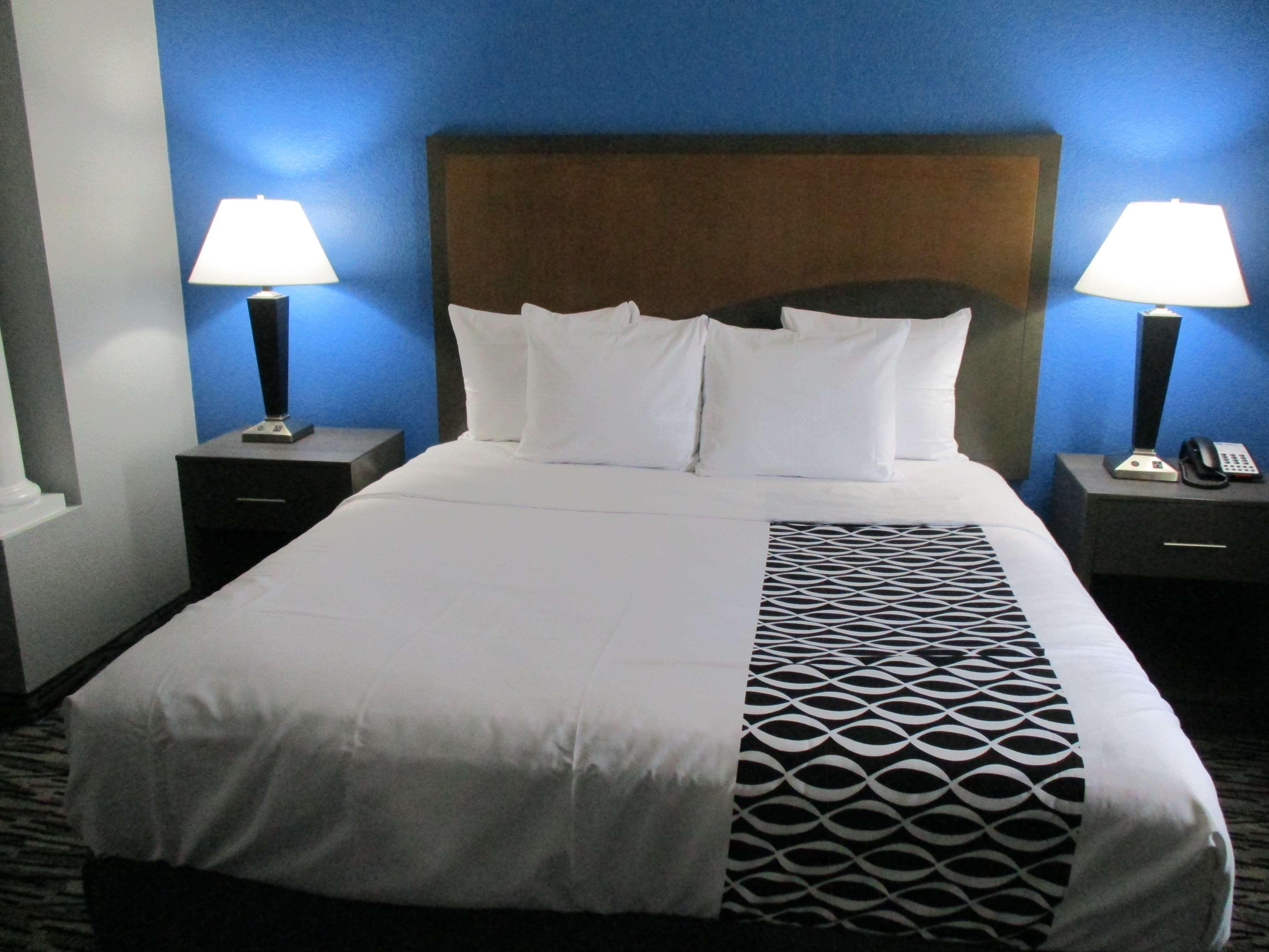 Best Western Windsor Inn Ашленд Екстериор снимка