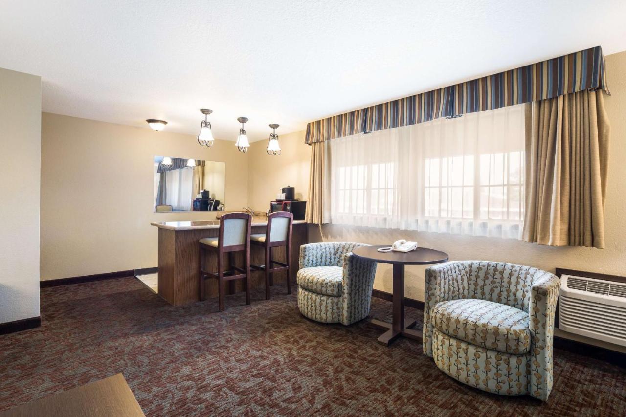 Best Western Windsor Inn Ашленд Екстериор снимка